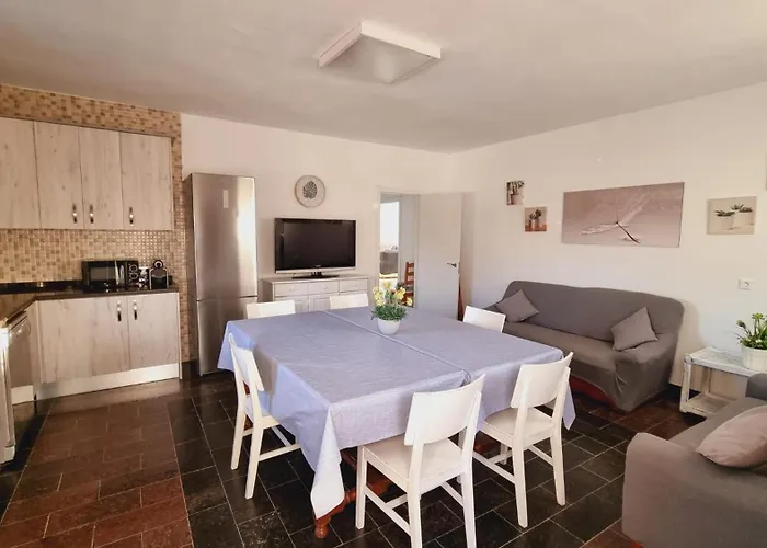 Casa Mama Lola Vila *