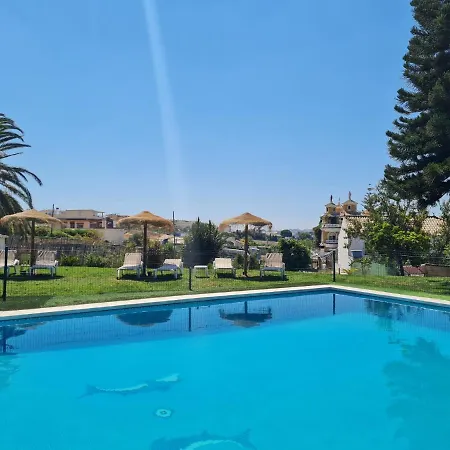 Casa Mama Lola Villa