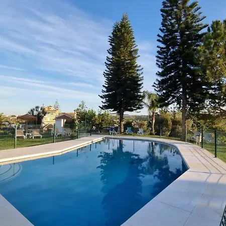 Casa Mama Lola * Fuengirola