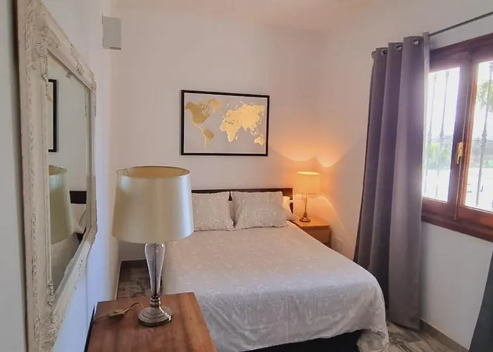 Casa Mama Lola * Fuengirola