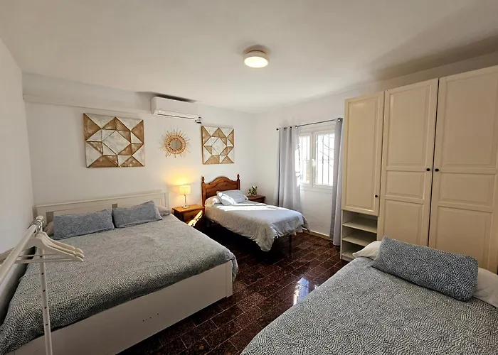 Casa Mama Lola * Fuengirola