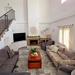 Casa Mama Lola *